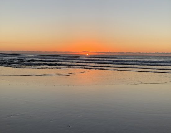 Daily 3 Minute Breathing Mindfulness Meditation Beach Sunrise Daily 3 Minute Breathing Mindfulness Meditation Beach Sunrise